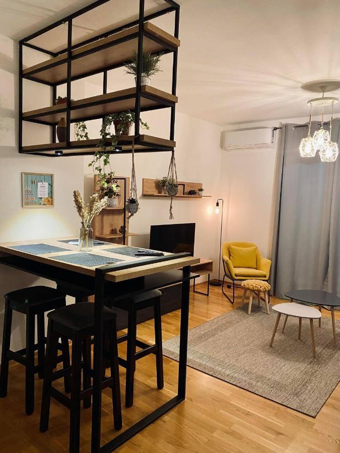 Newtown Apartment Niksic ภายนอก รูปภาพ